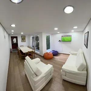 Jardins Village - Jardim Paulista Hostal